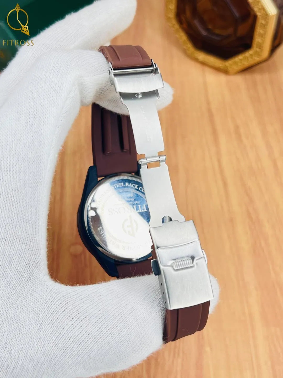 FITROSS Premium Quartz Analog Watch – Stylish Silicone Strap Wristwatch with Date Display